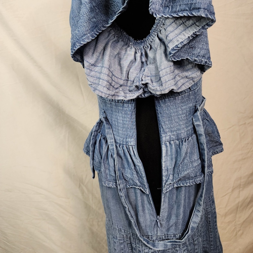WISHLIST APPAREL Size Small Blu Chambray Denim Ruffled Flutter Sleeve Midi Dress - Picture 15 of 16